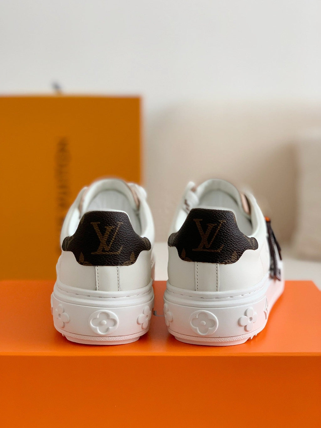 Time Out Sneaker