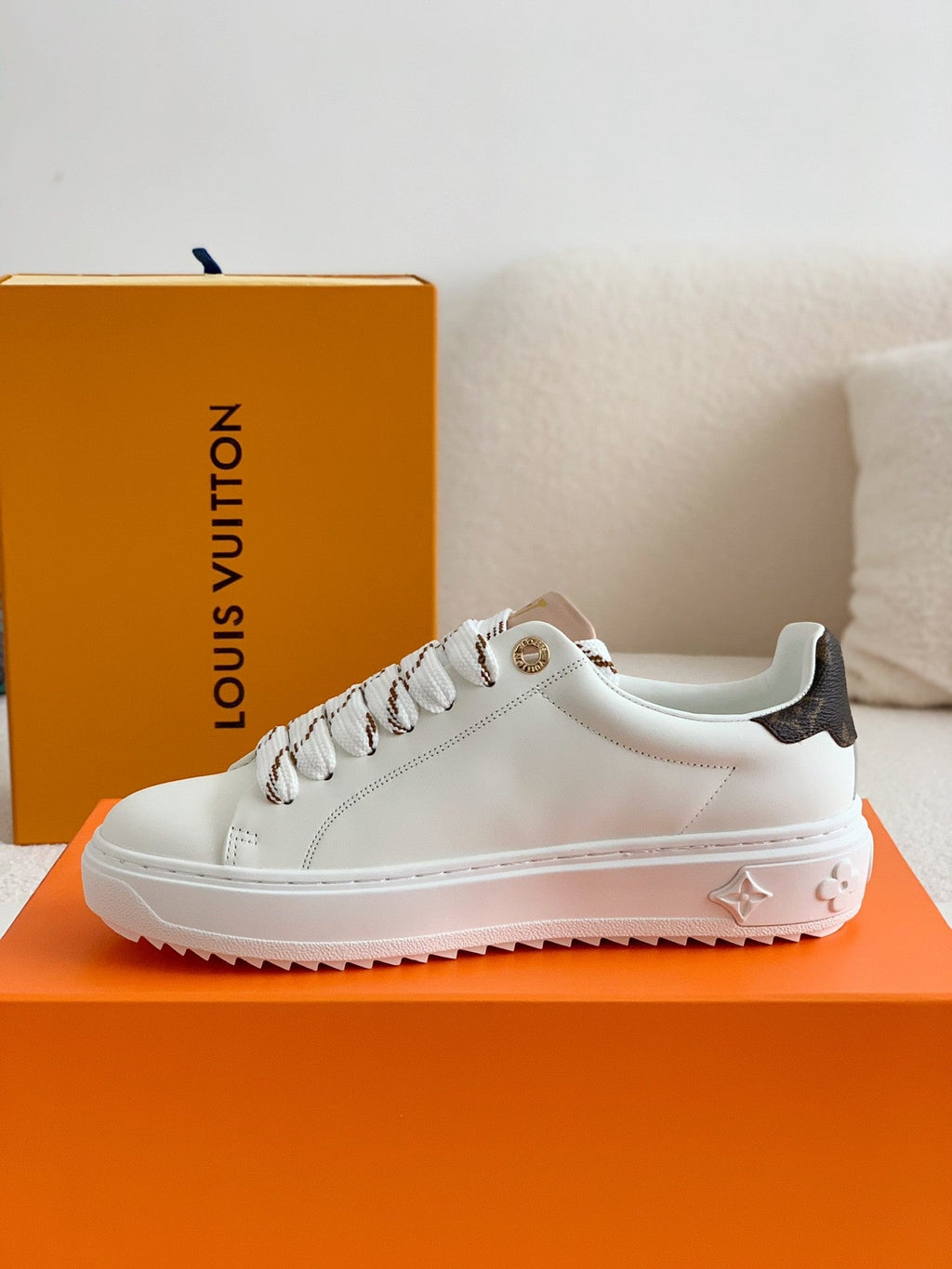 Time Out Sneaker