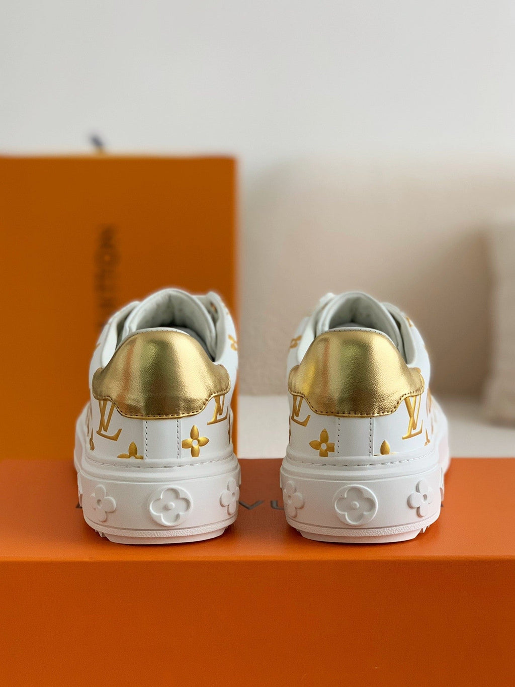 Time Out Sneaker