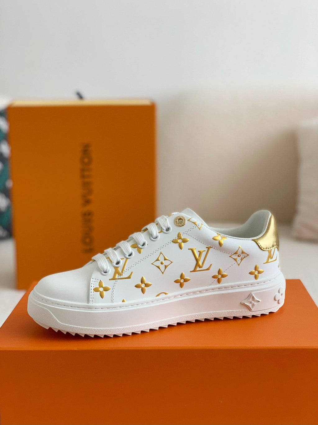 Time Out Sneaker
