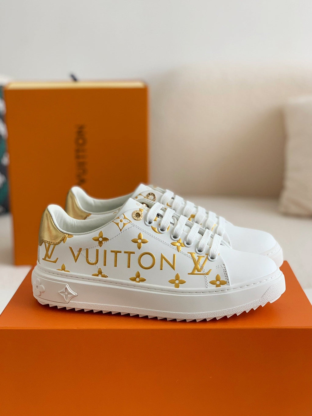 Time Out Sneaker