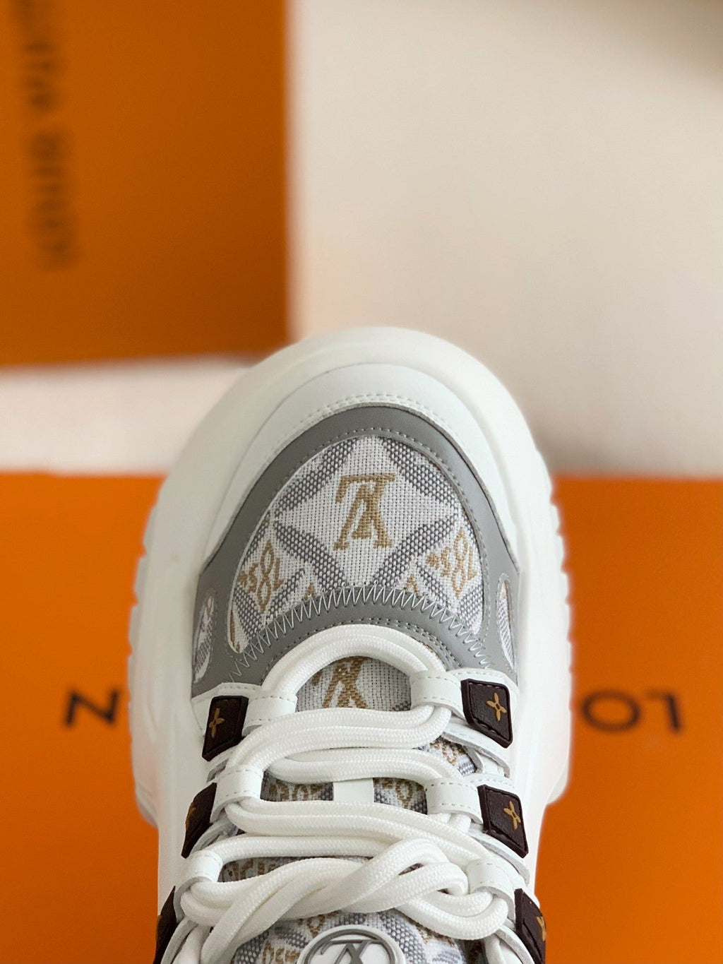 Archlight Sneaker