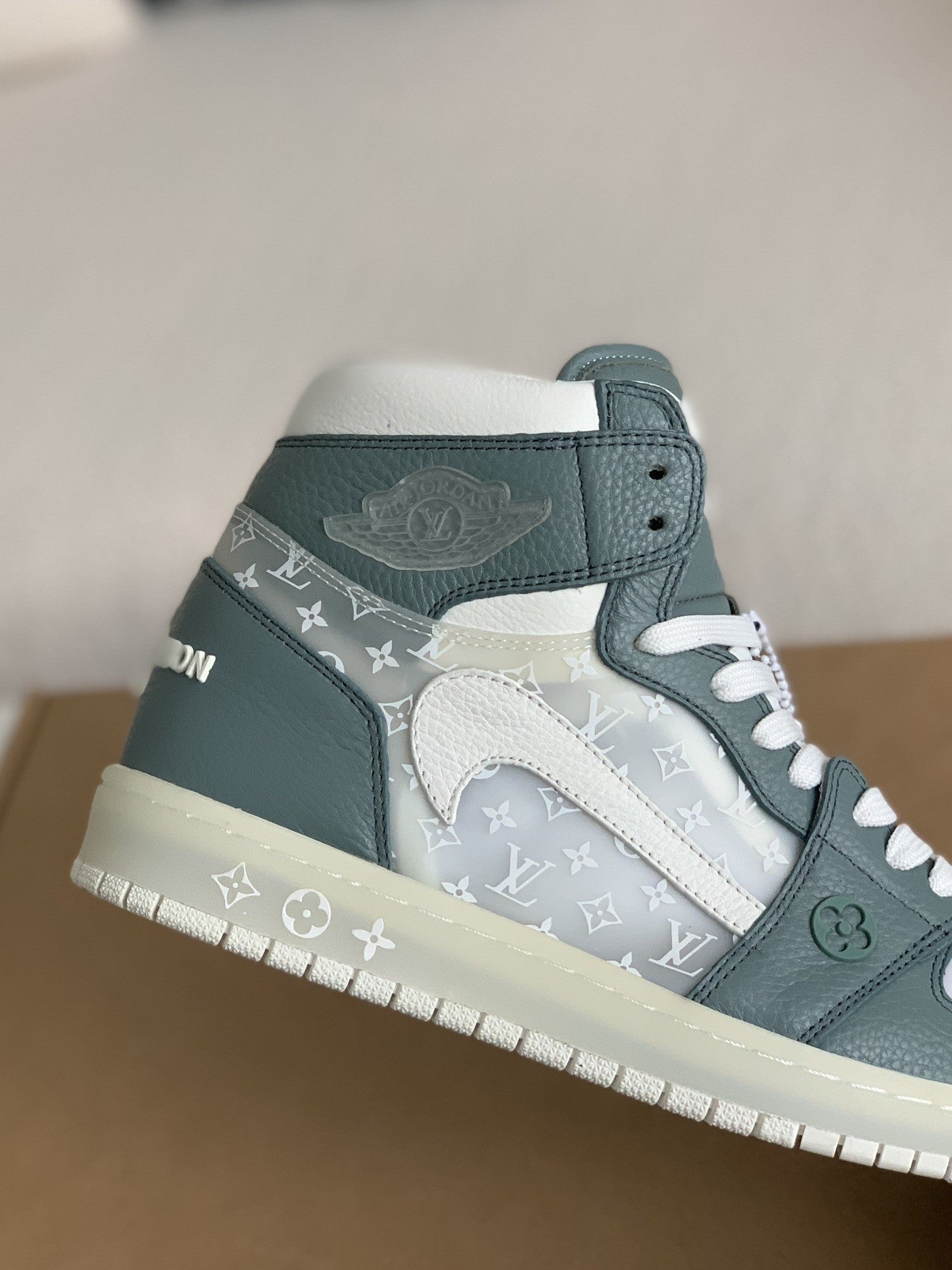 Jordan Sneaker
