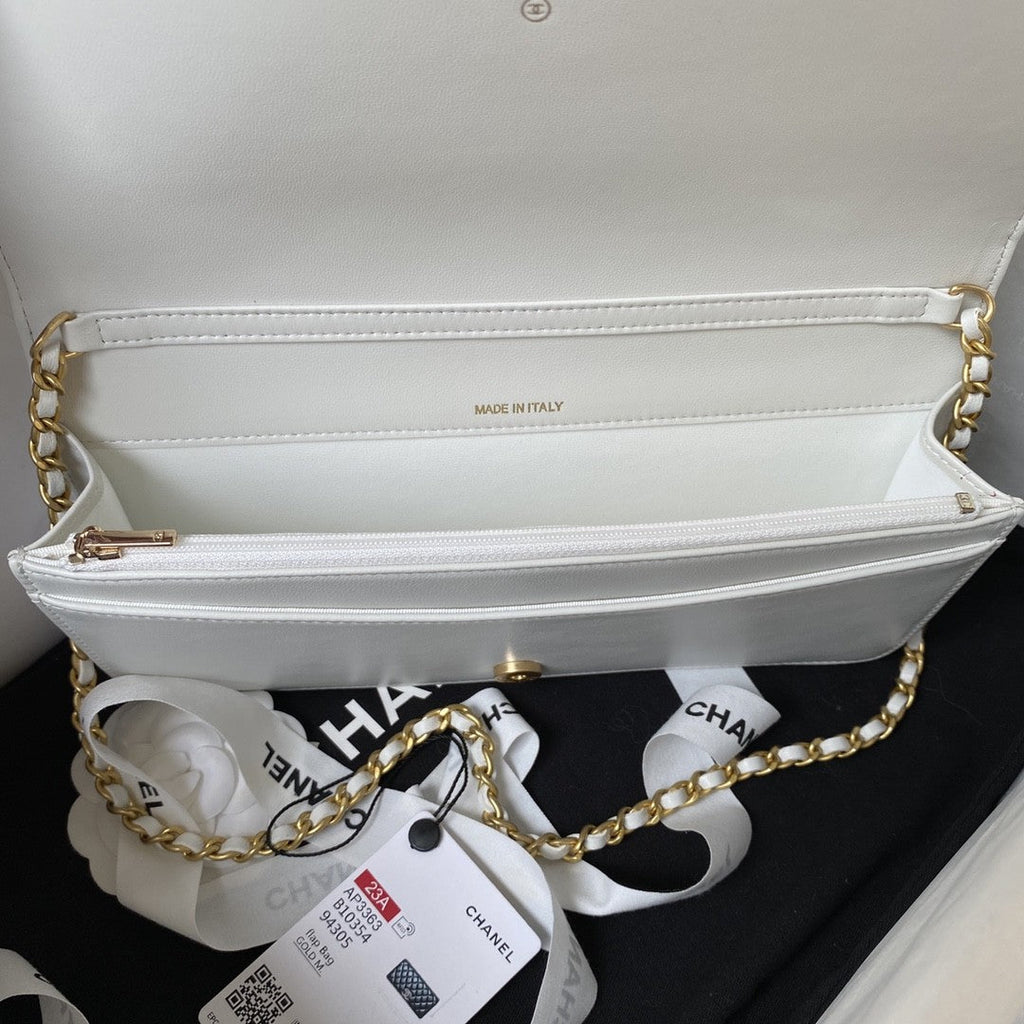 Wallet on Chain (WOC)