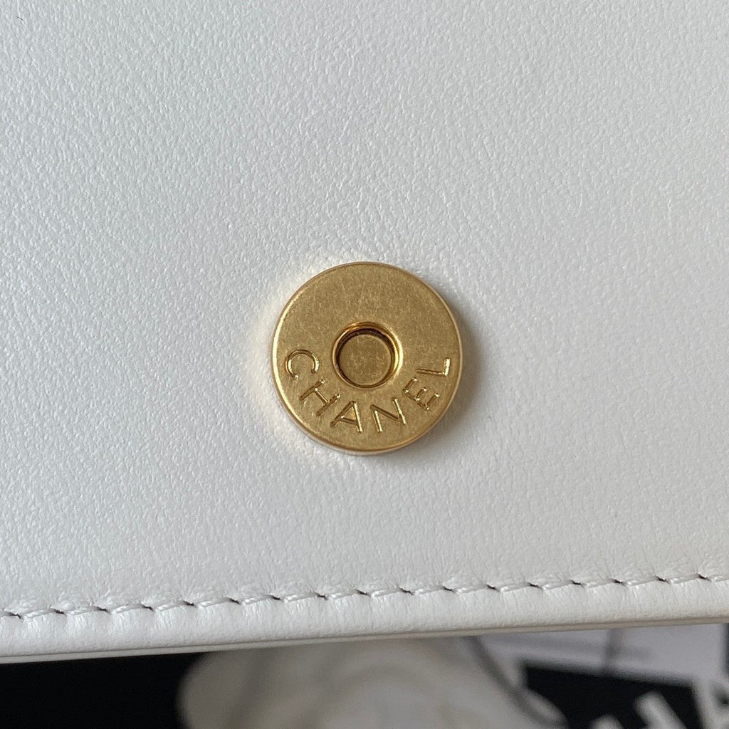 Wallet on Chain (WOC)