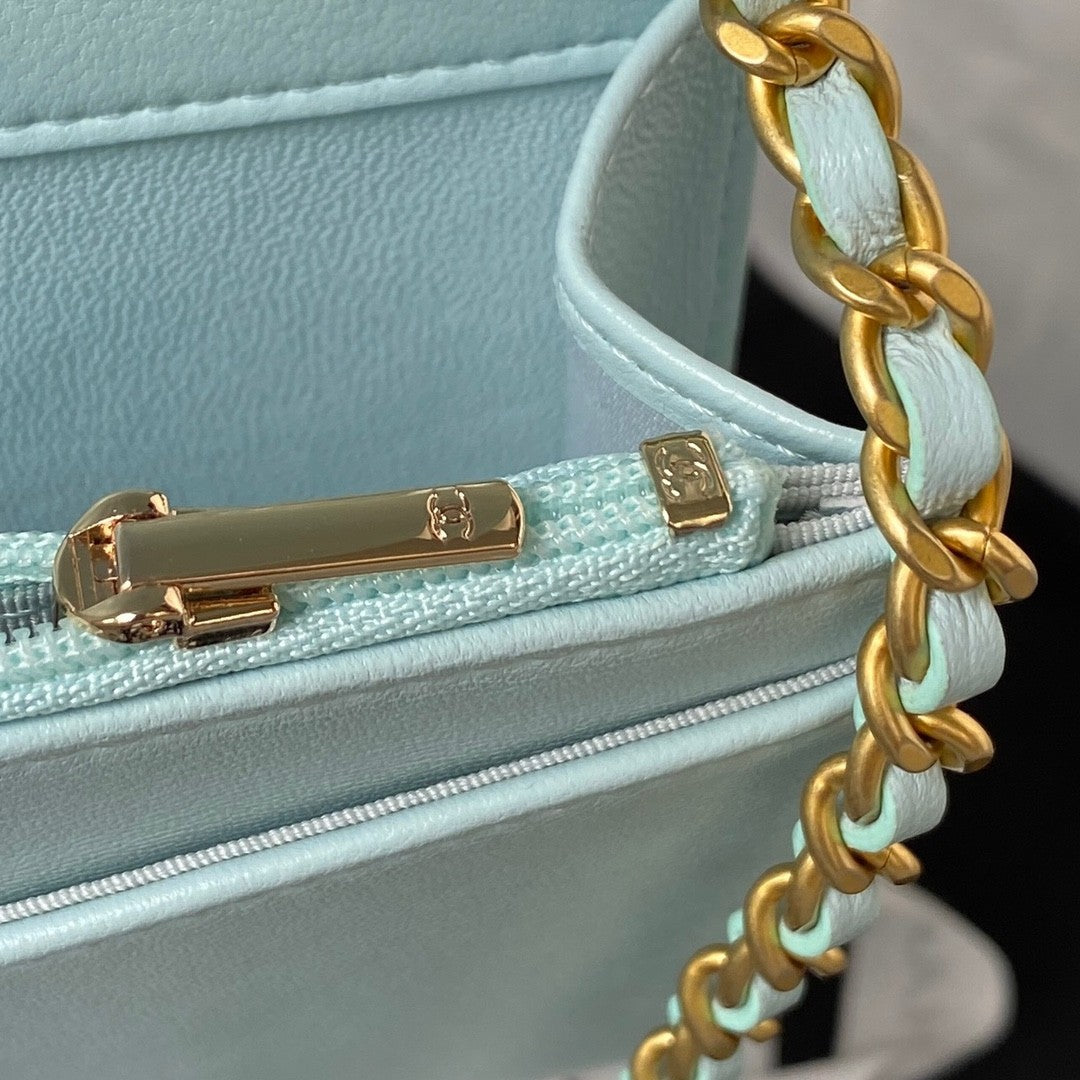 Wallet on Chain (WOC)