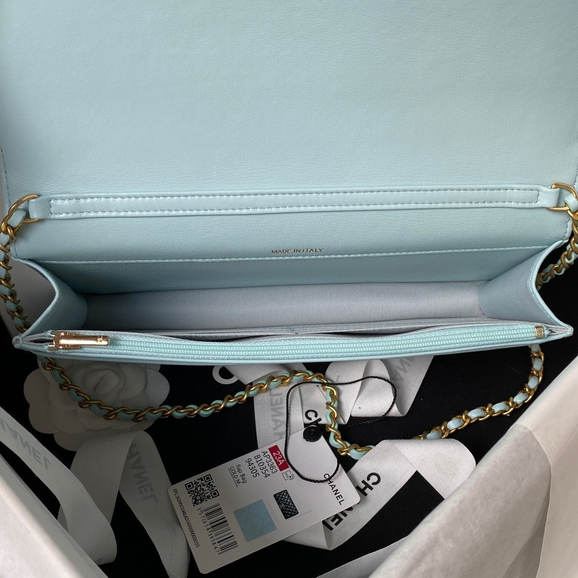 Wallet on Chain (WOC)