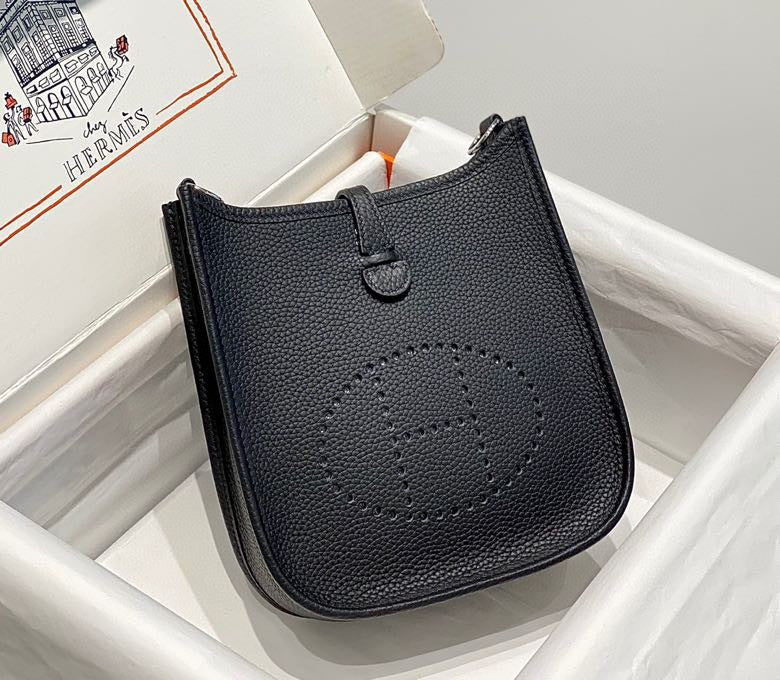 Evelyne Bag