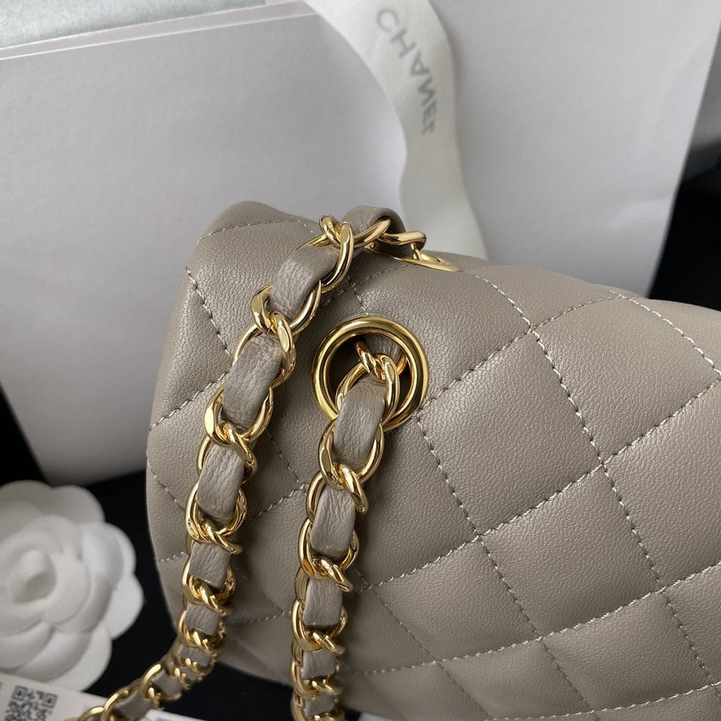 2.55 Quilted Classic Flap Bag