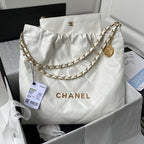 22 Large Handbags