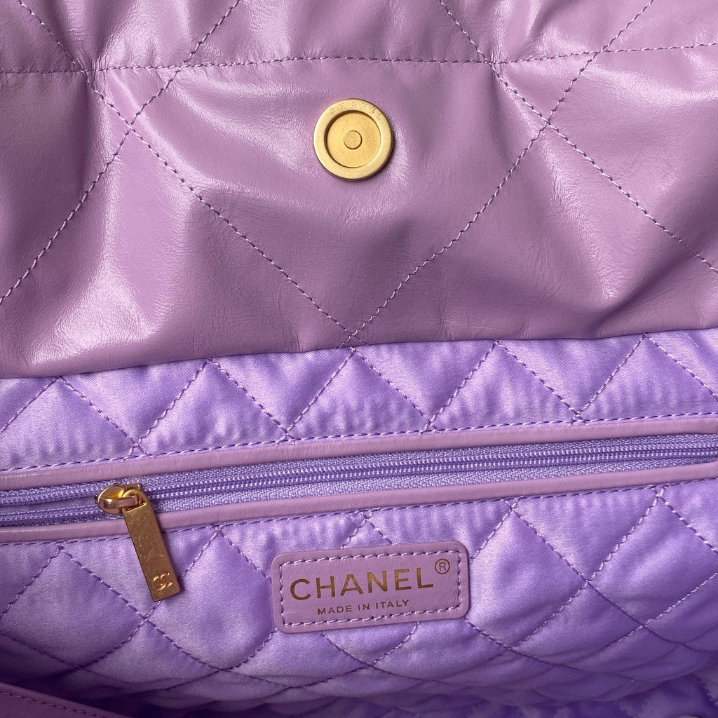 22 Large Handbags