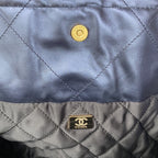 22 Large Handbags
