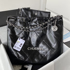 22 Large Handbags