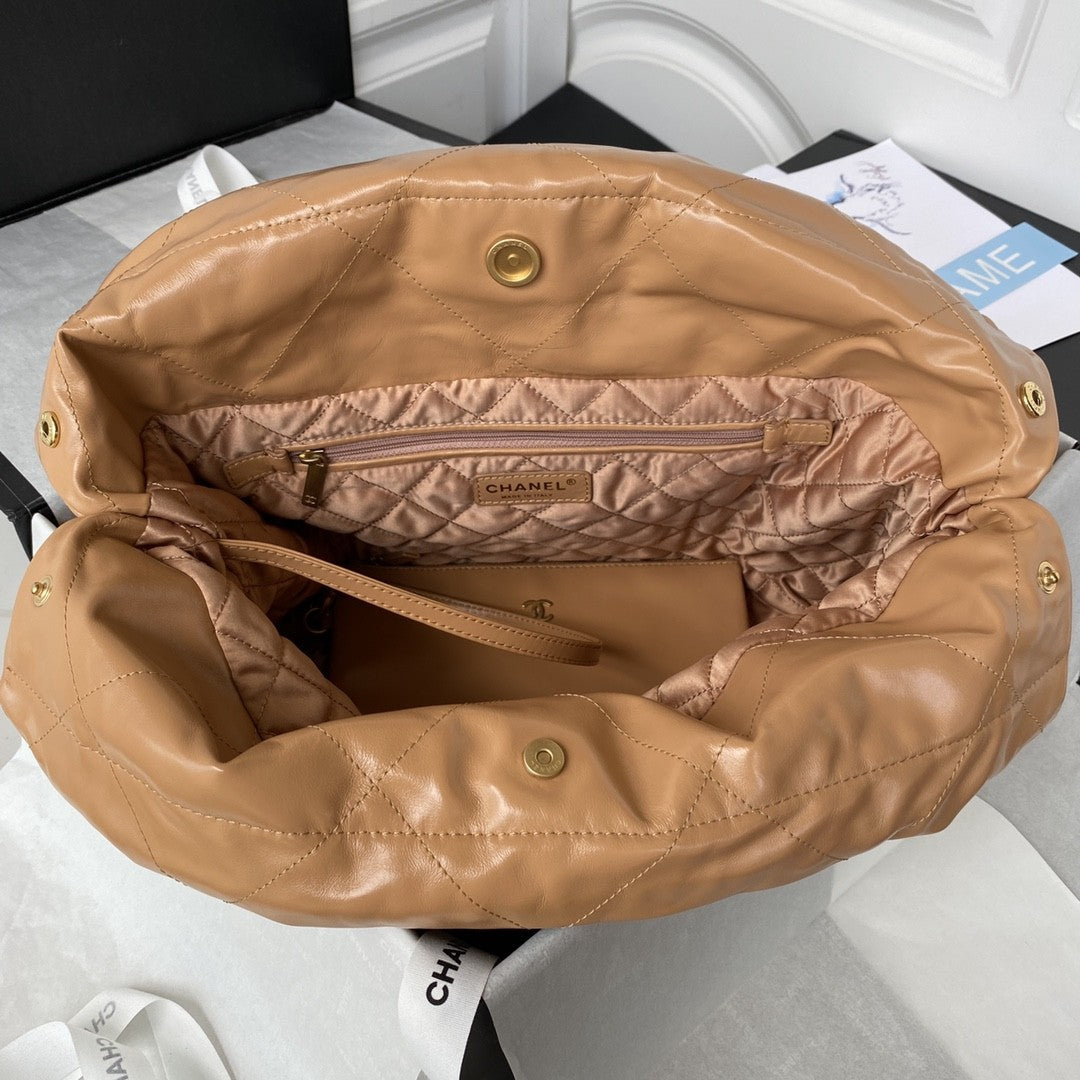 22 Handbags