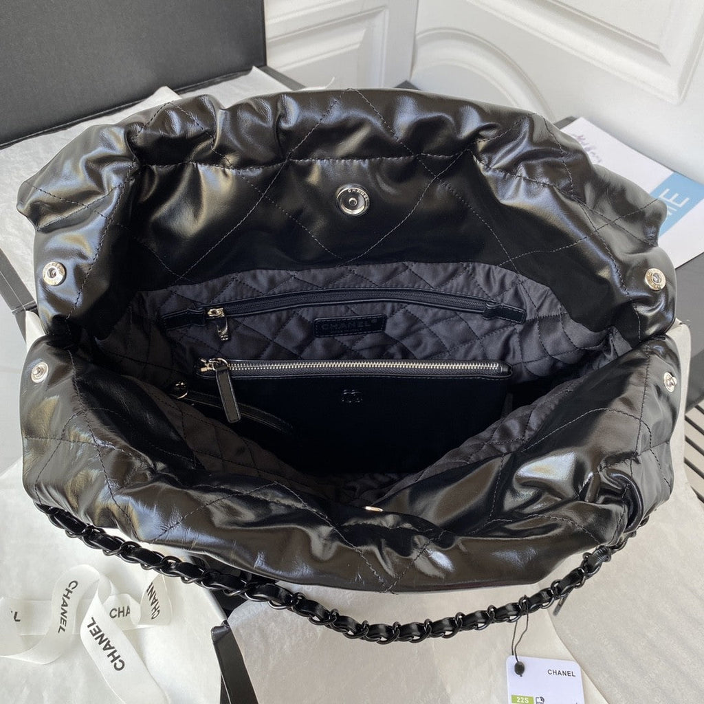 22 Handbags