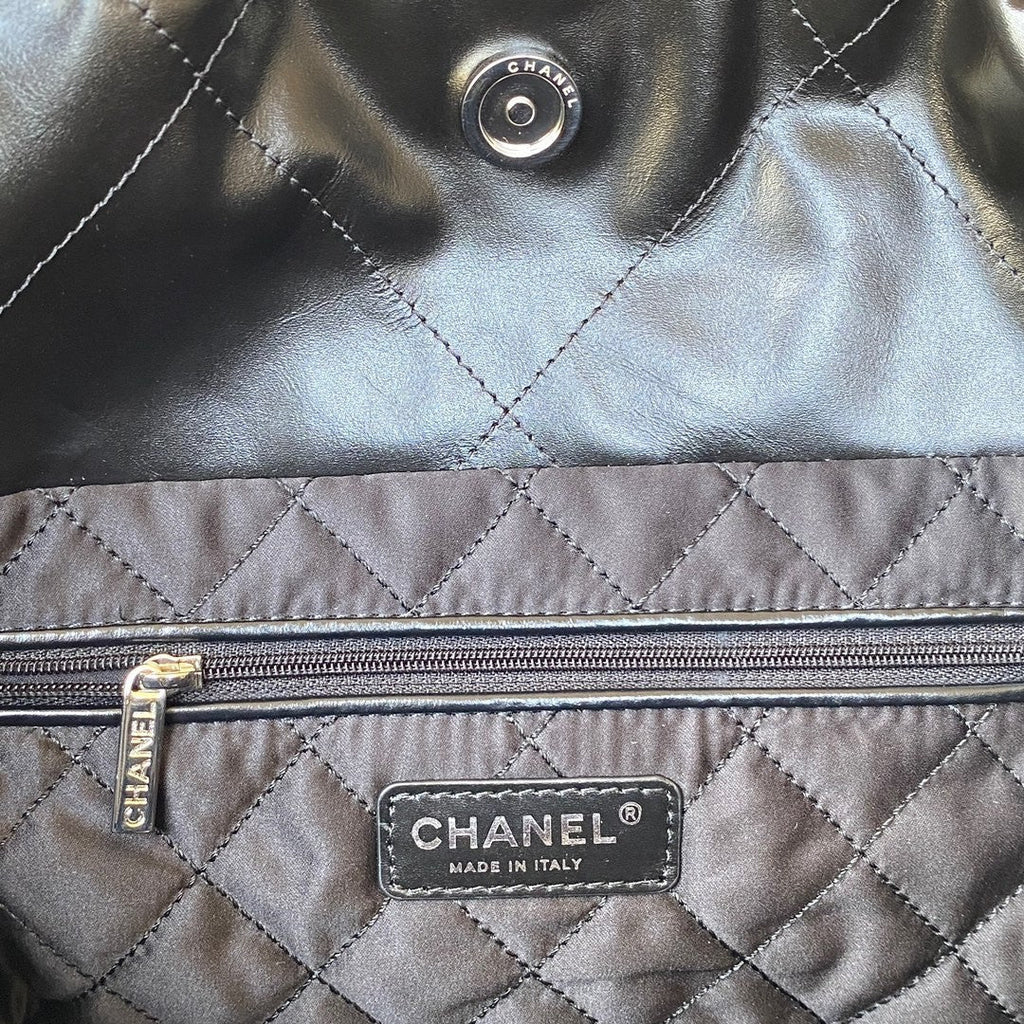 22 Handbags