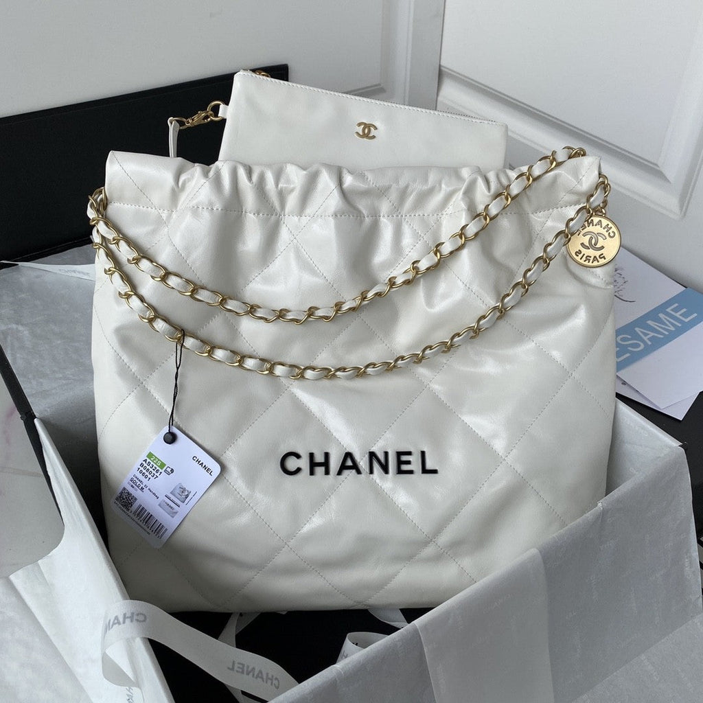 22 Handbags