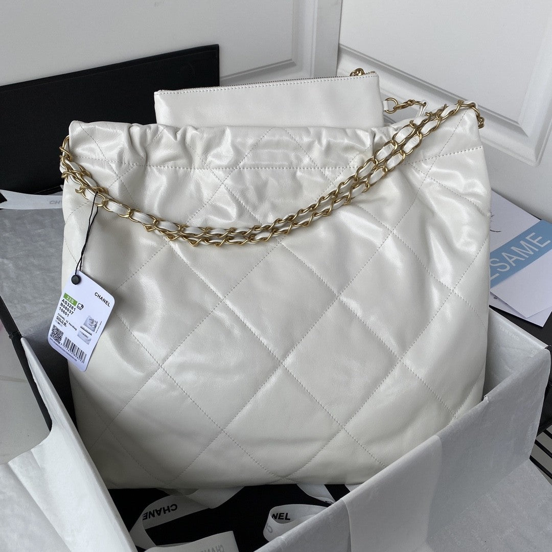 22 Handbags