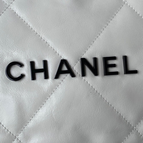 22 Handbags