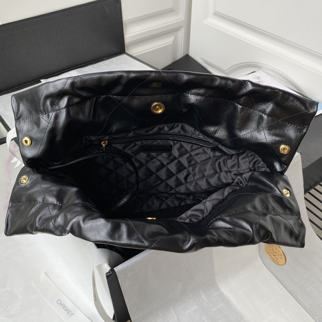22 Handbags