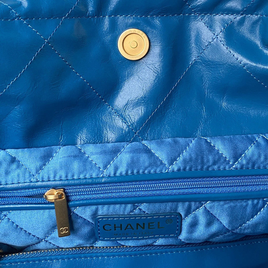 22 Handbags