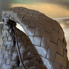 Small Hop Woven Leather Bag