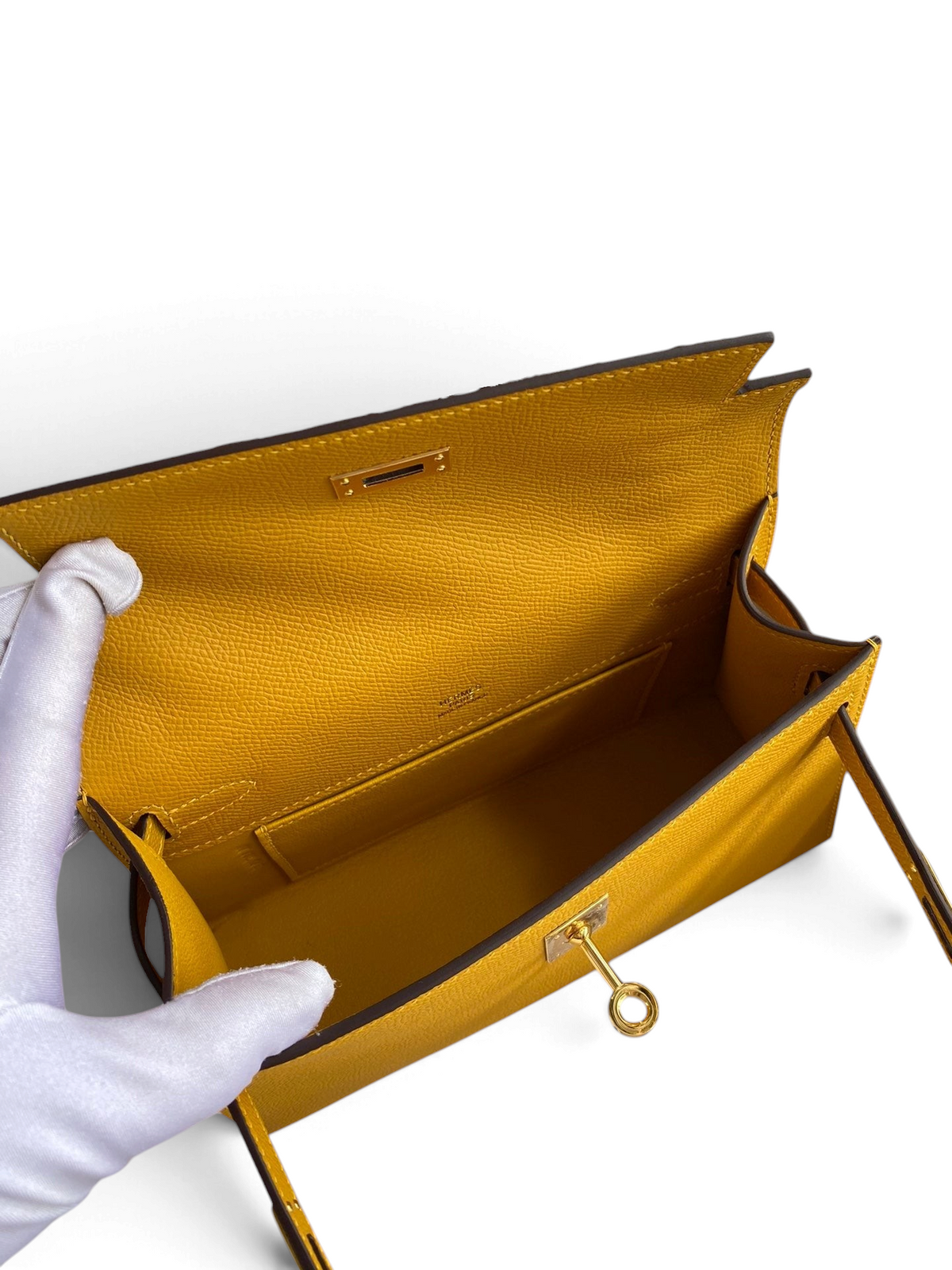 SWORD LUXURY sarı Epsom deri Mini Kelly 22cm çanta, iç kısmı ve altın rengi kilit detayı ile kutusunda.
