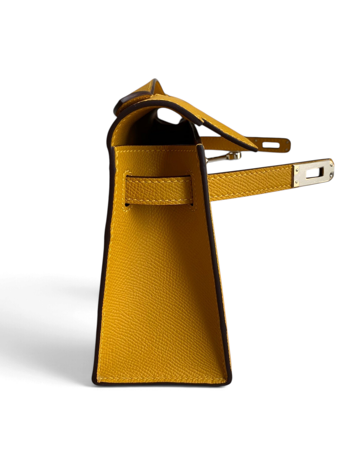 SWORD LUXURY sarı Epsom deri 22cm Mini Kelly çanta, yan görünüm ve detaylı dikişler.