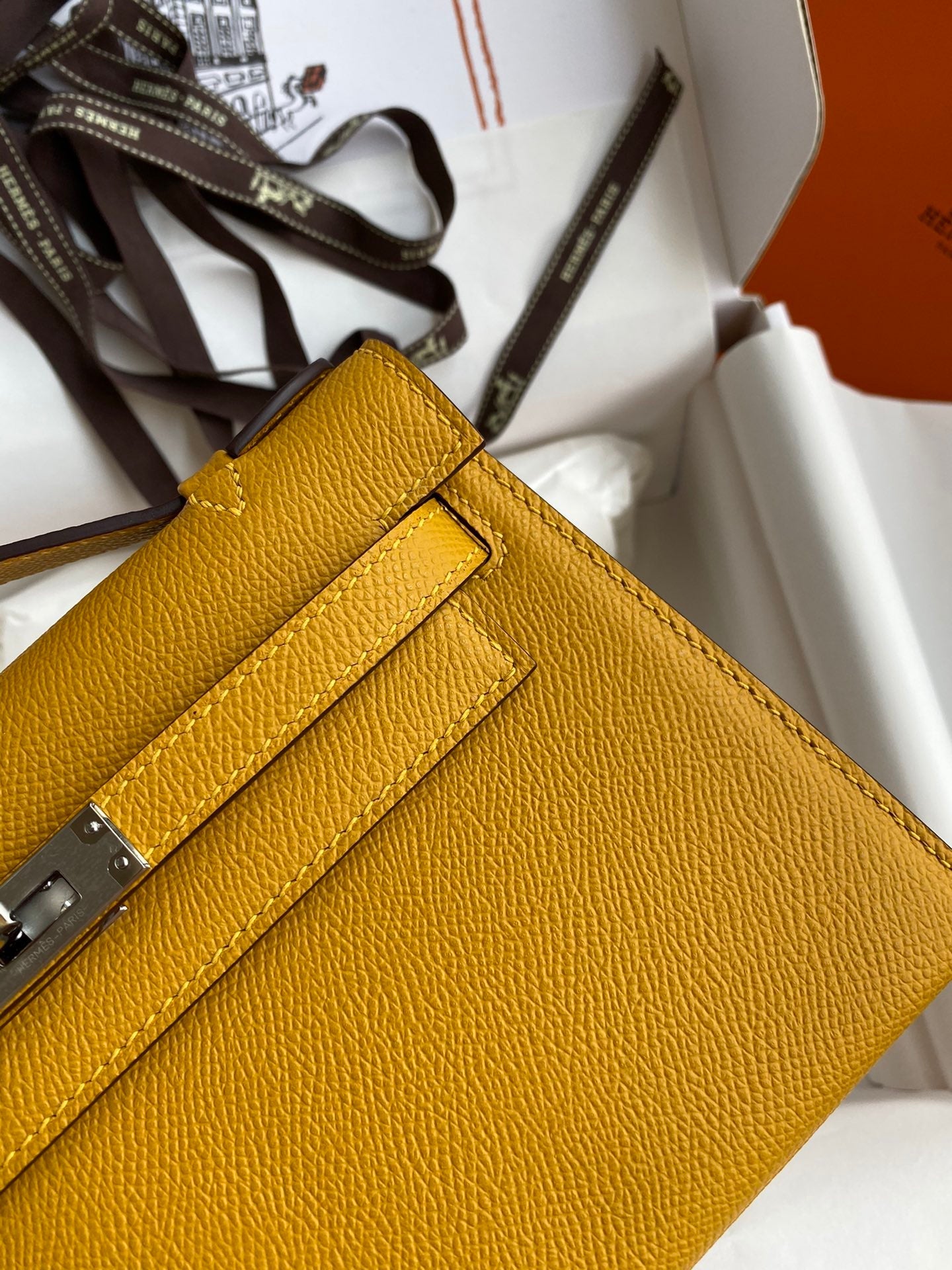 Mini Kelly 22cm Epsom Leather Handbag