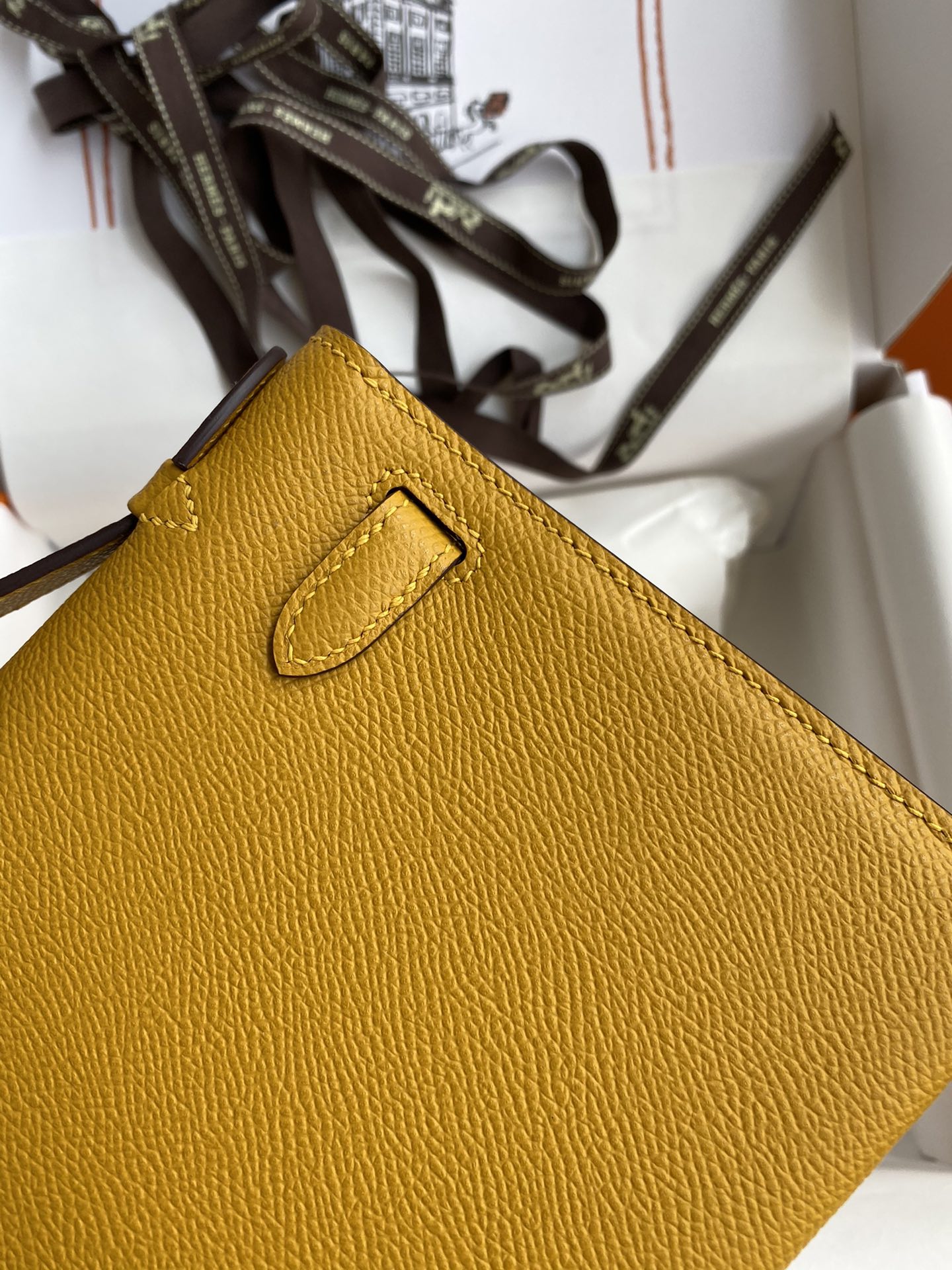 Mini Kelly 22cm Epsom Leather Handbag