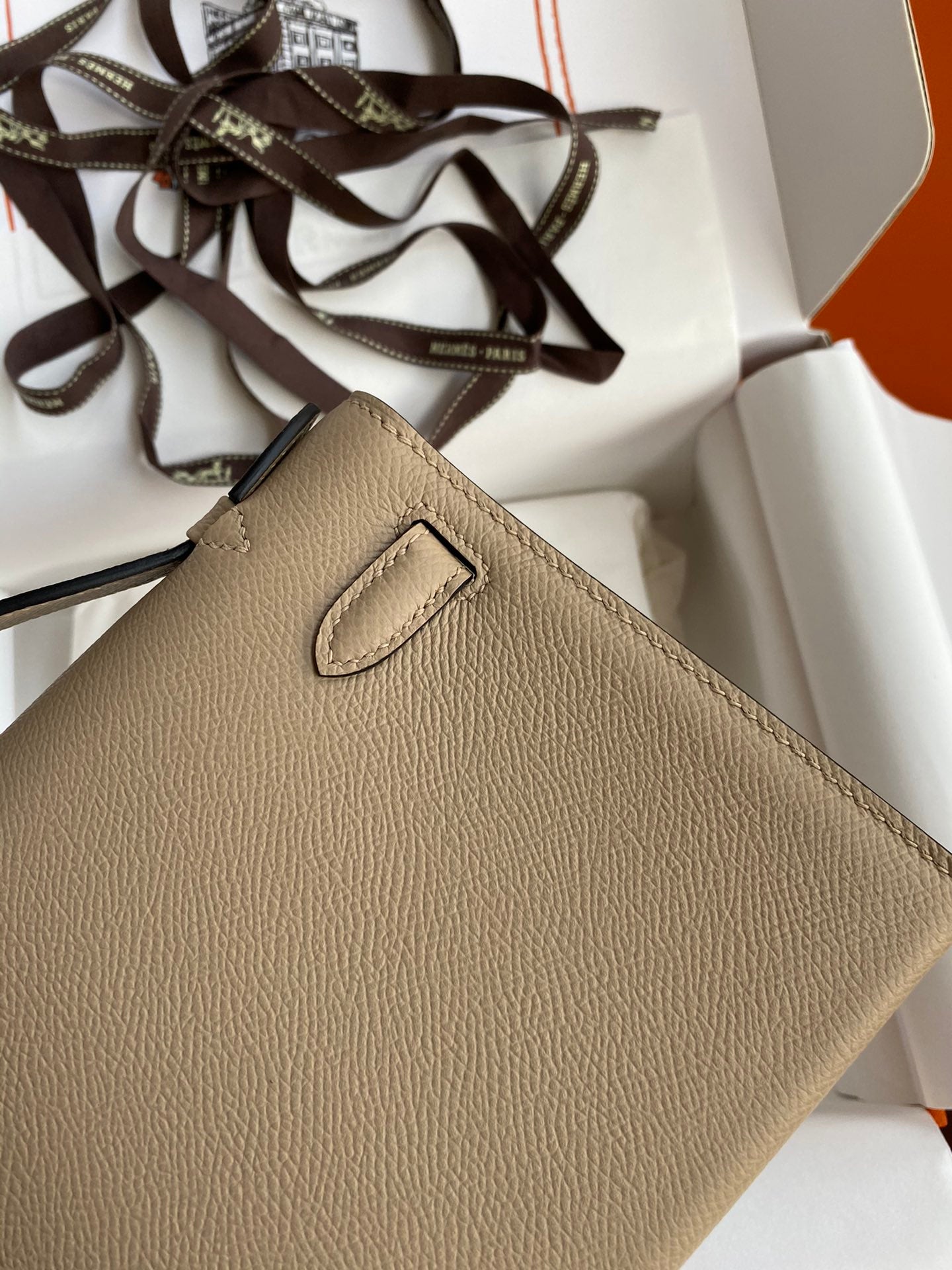 Mini Kelly 22cm Epsom Leather Handbag