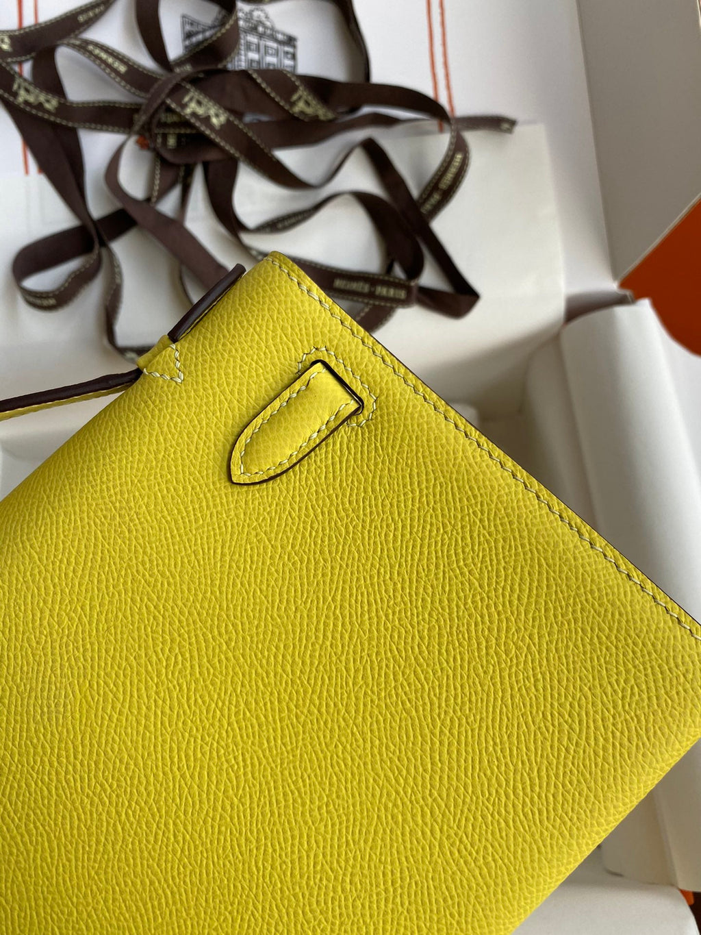 Mini Kelly 22cm Epsom Leather Handbag