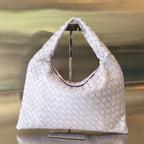 Small Hop Woven Leather Bag