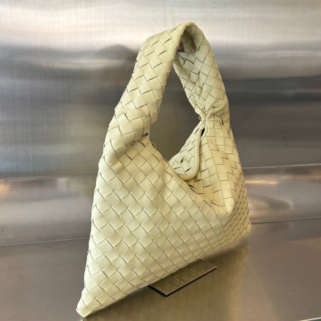 Small Hop Woven Leather Bag