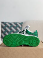 Trainer x Air Sneaker