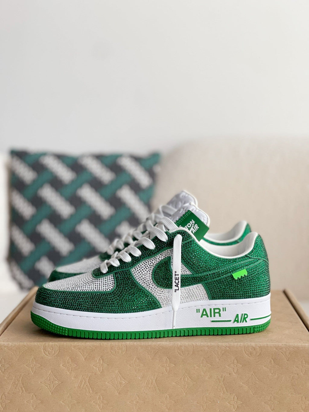 Trainer x Air Sneaker