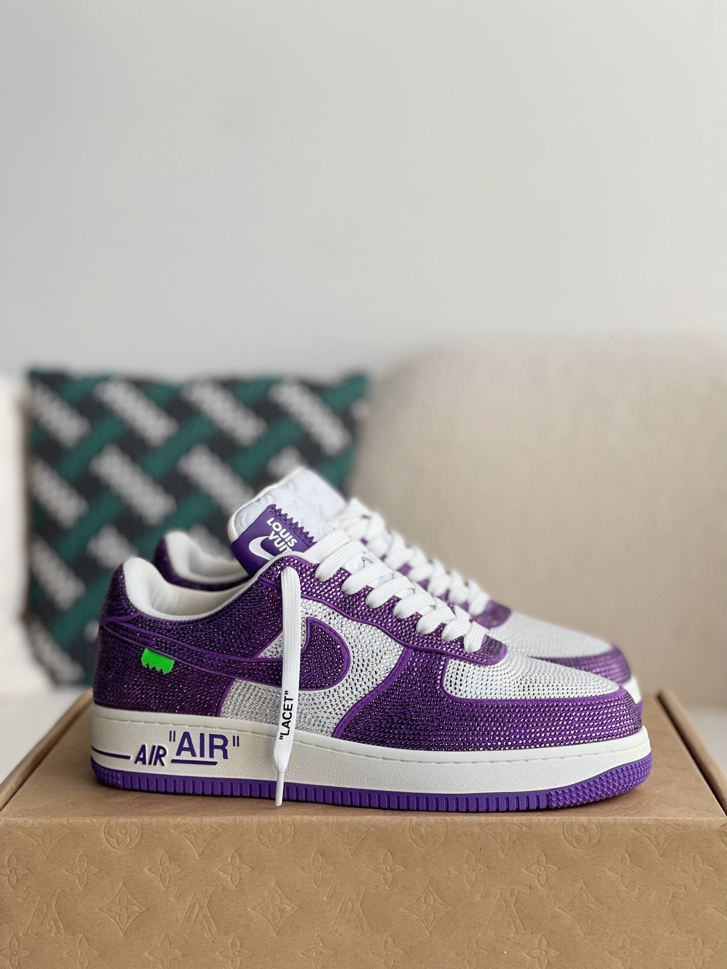 Trainer x Air Sneaker