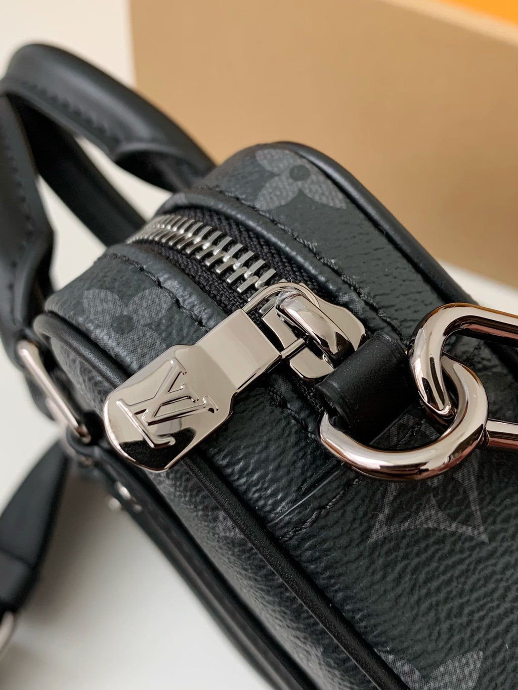 Voyage Handbag