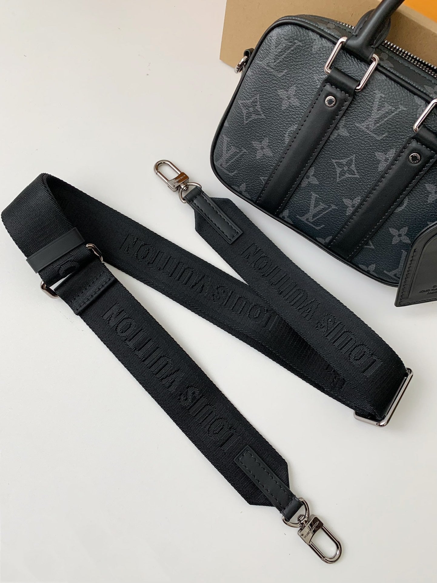 Voyage Handbag