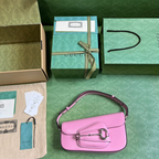 SWORD LUXURY Horsebit 1955 pembe deri omuz çantası, kutusu, toz torbası ve orijinallik kartları ile birlikte.