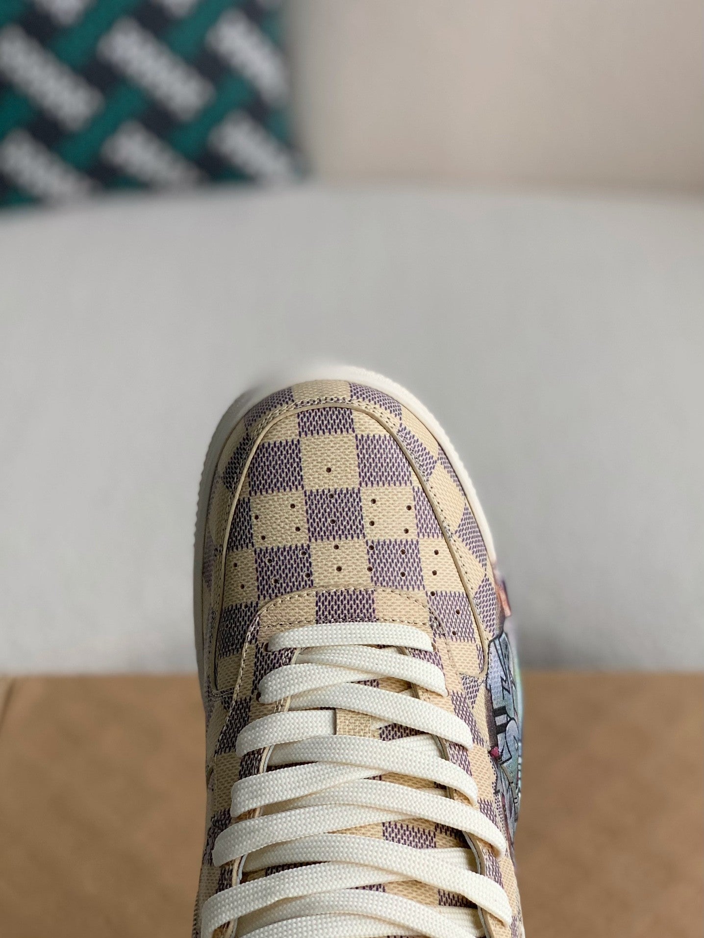 Trainer x Air High Sneaker