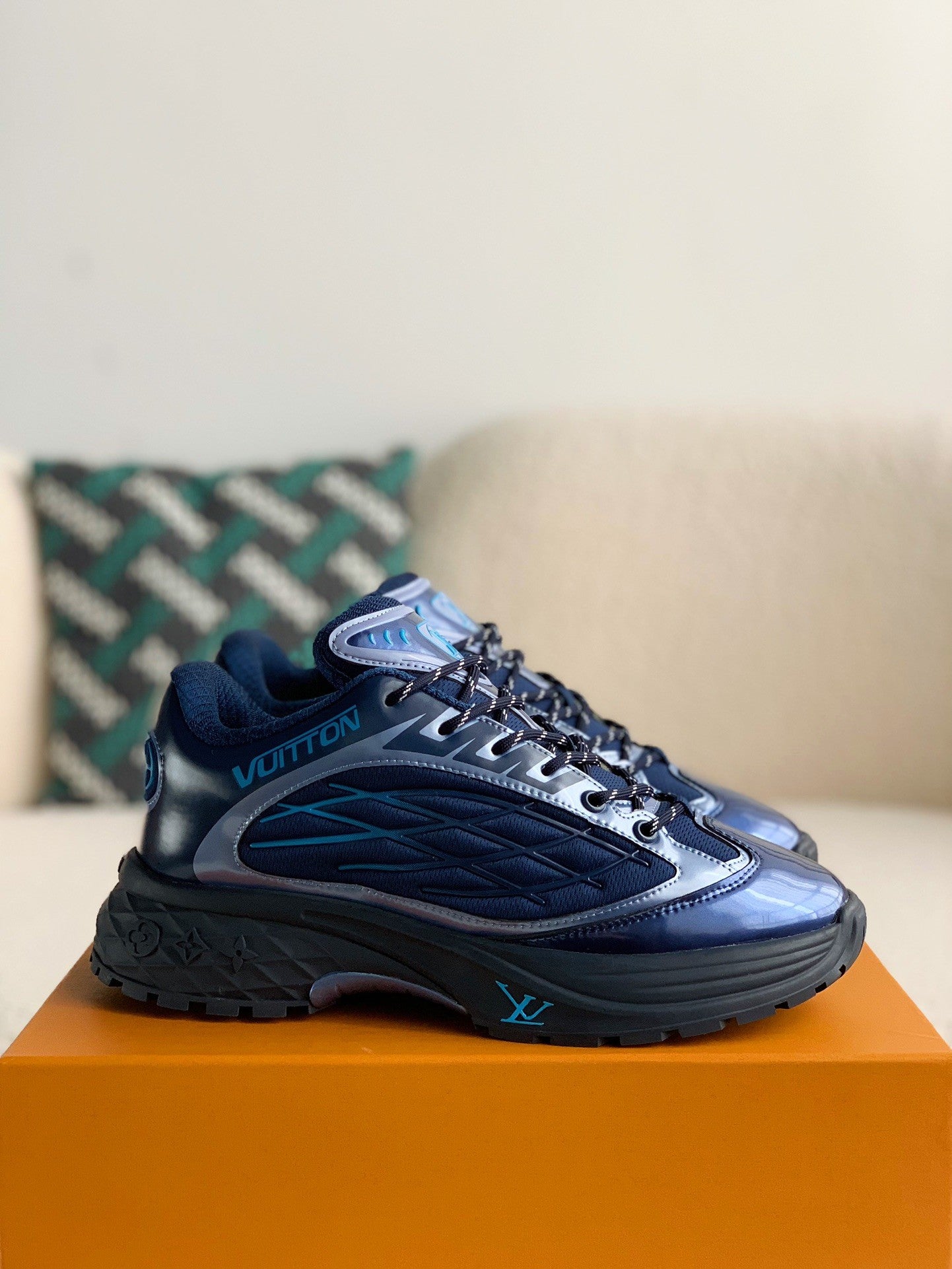 Lace Up Sneaker