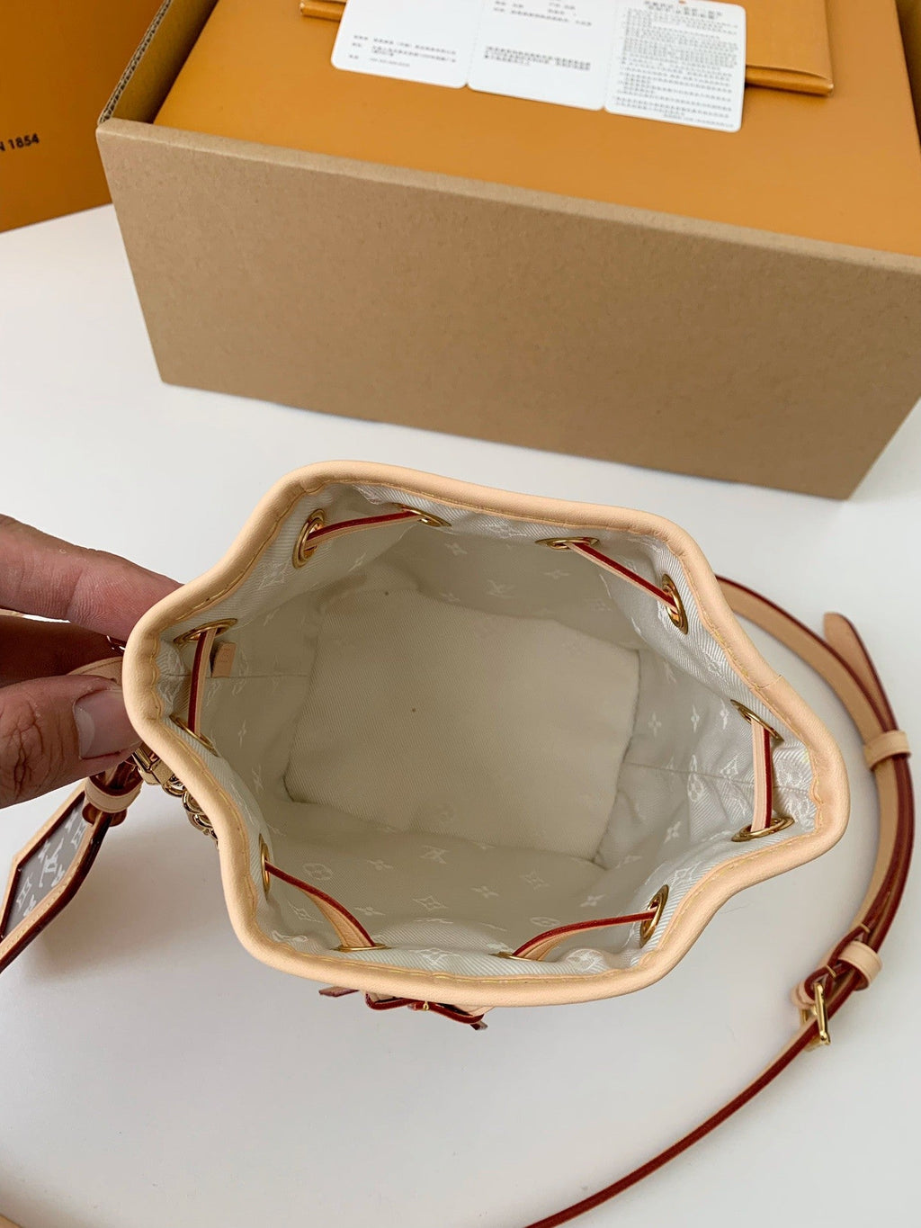 Nano Noé Bag
