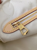 Neverfull Medium Handbag