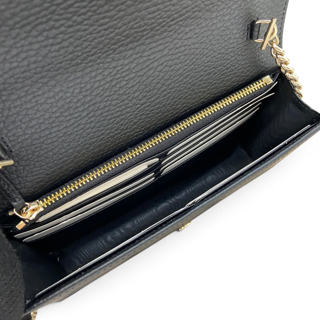 SWORD LUXURY Blondie Mini Bag, siyah dokulu deri iç kısım, altın fermuarlı bölme ve kart yuvaları ile detaylandırılmış.