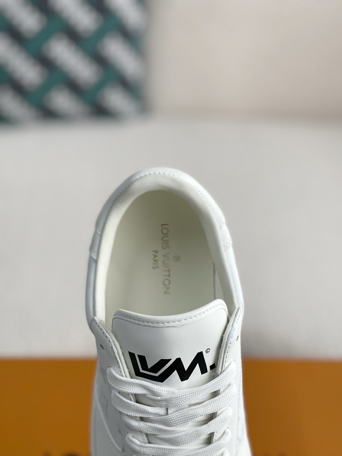 Rivoli Sneaker