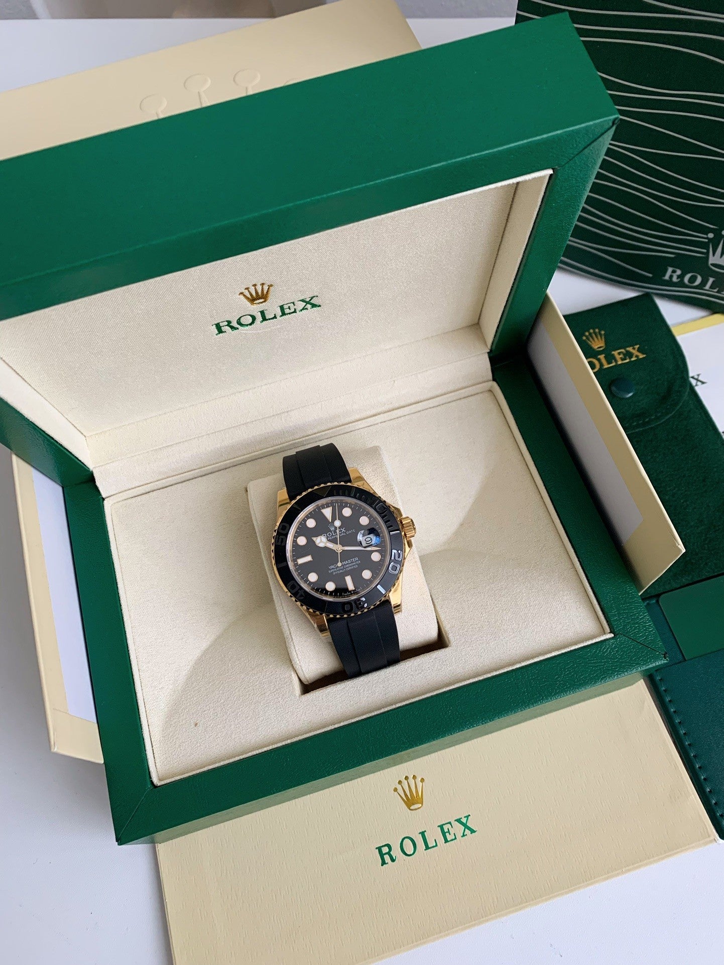 Yachting Celebrity Wristwatch, 42mm