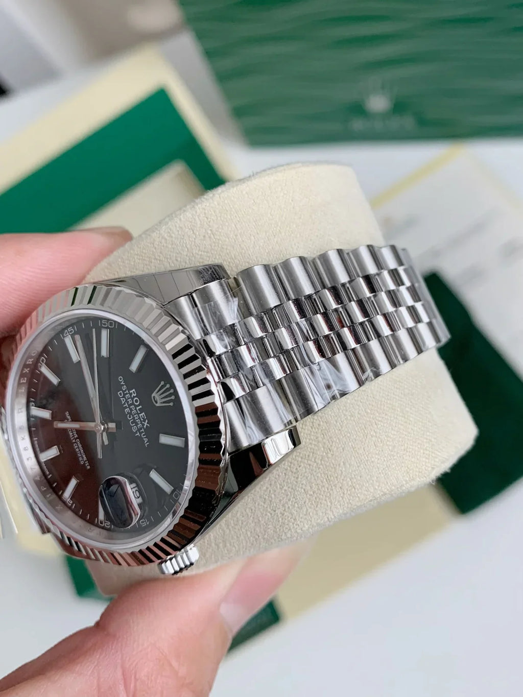 Datejust Style Watch – Black Dial, Fluted Bezel, 41mm Stainless Steel