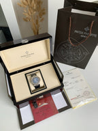 Nautilus 5726 Moonphase Automatic – Blue Dial, Leather Strap | 40.5mm