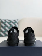B23 Oblique Low-Top Sneaker
